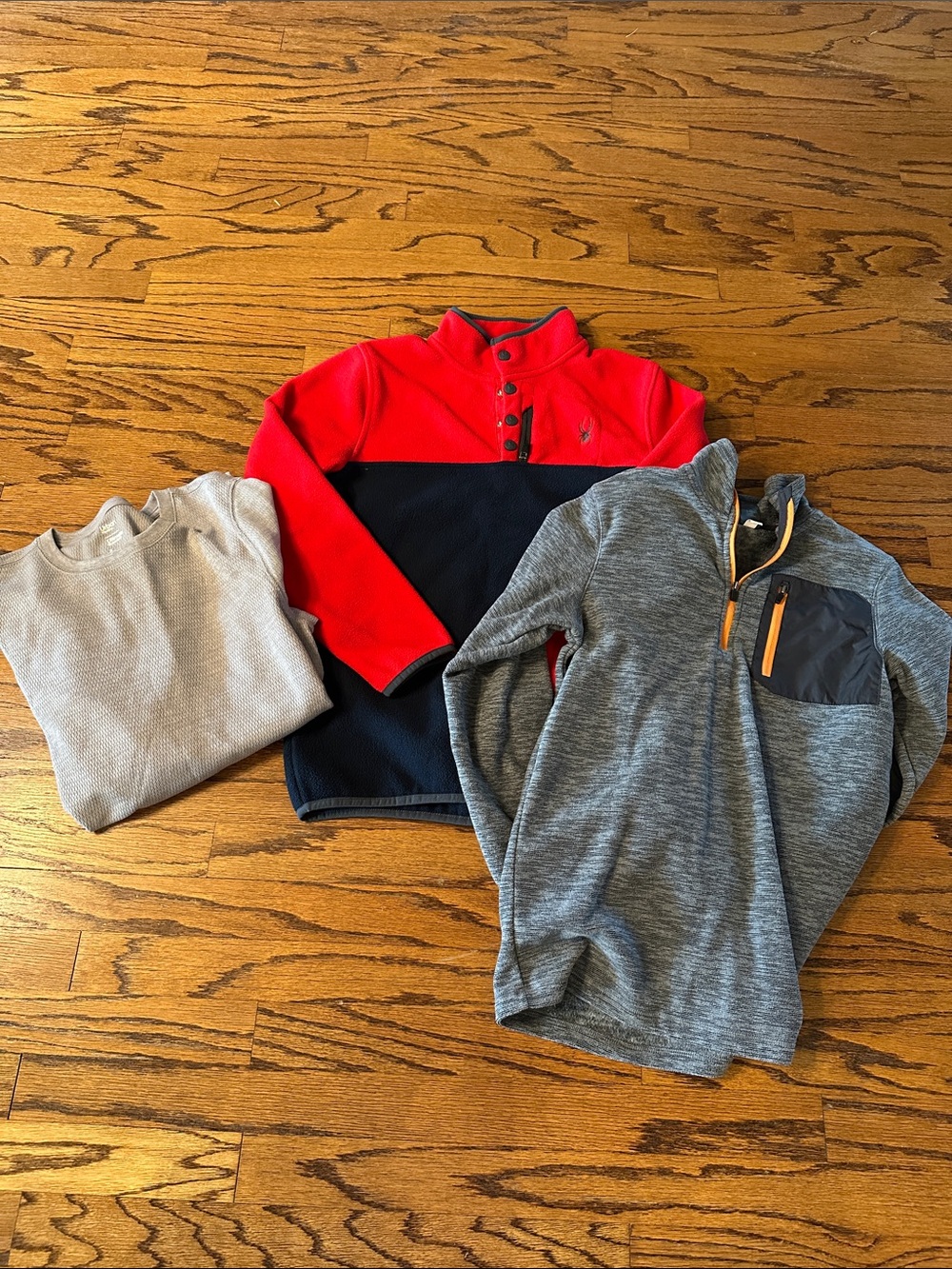 Super and Champion pullover bundle boys large